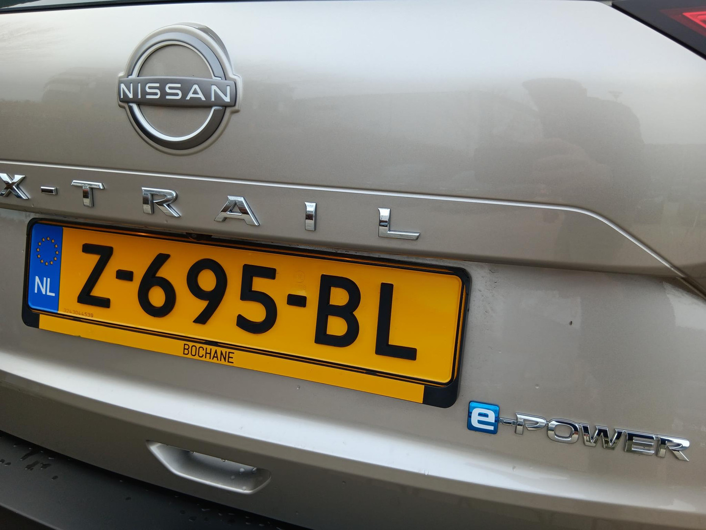 Nissan Nissan