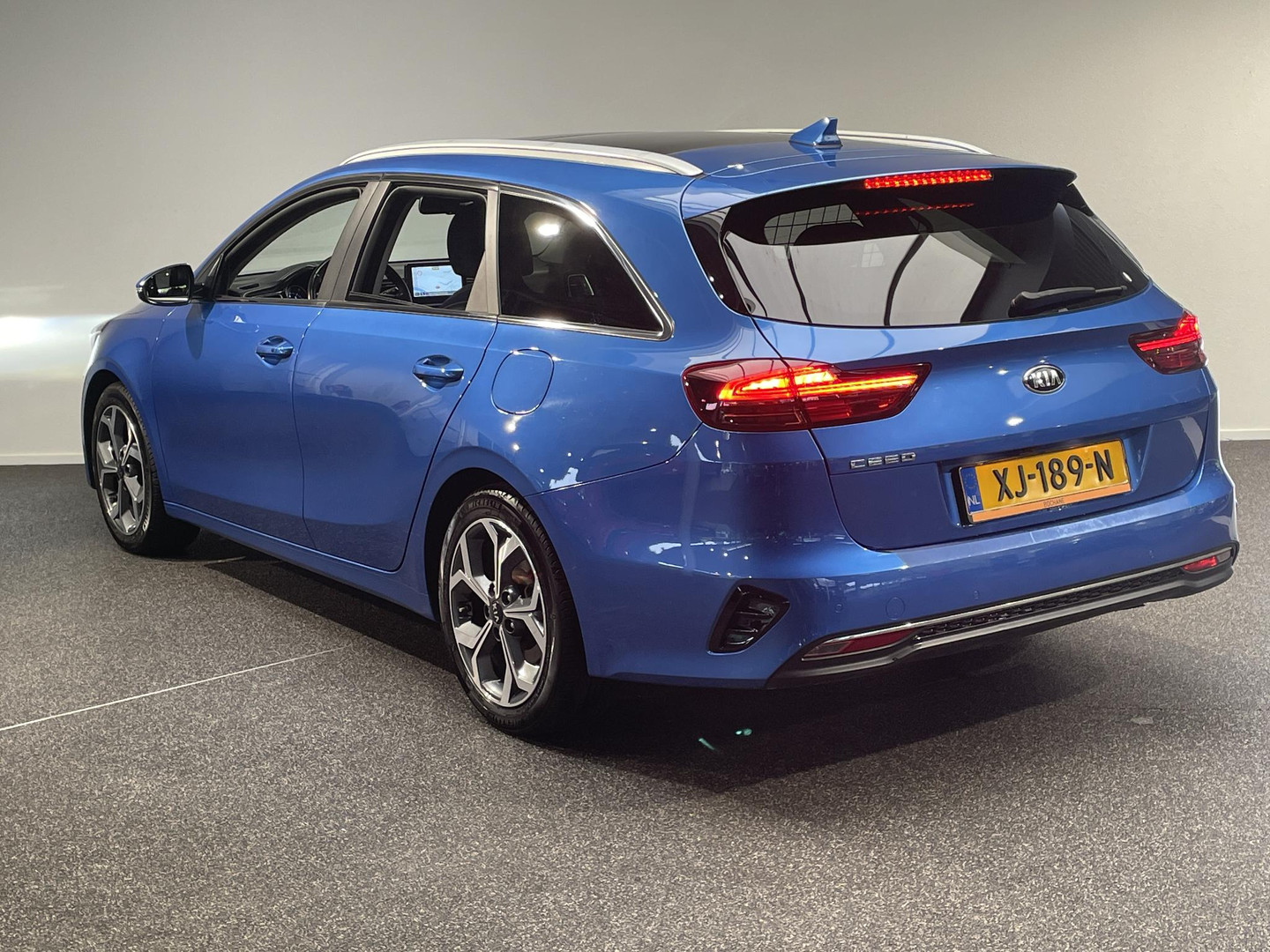 Kia