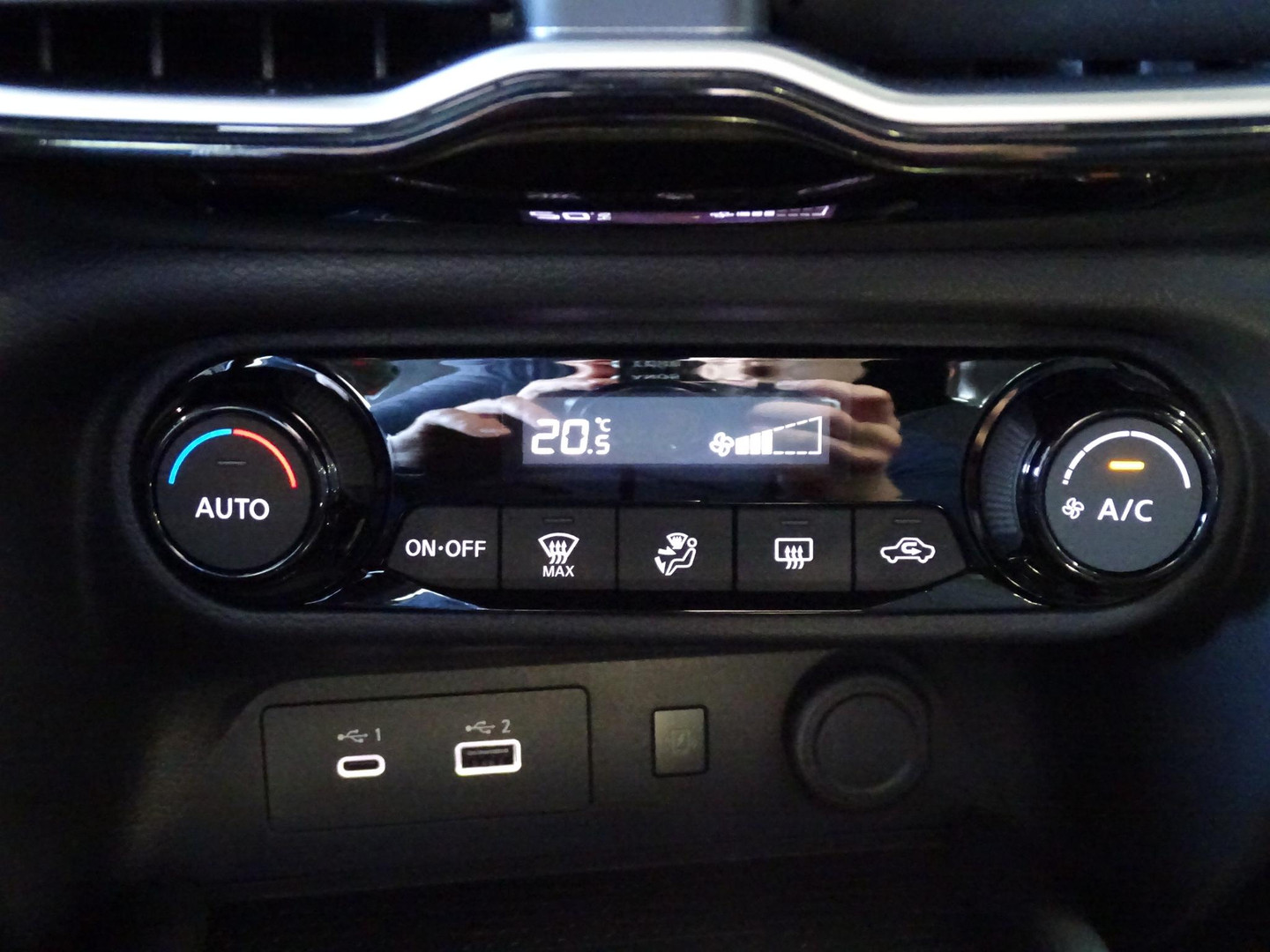 Nissan Nissan