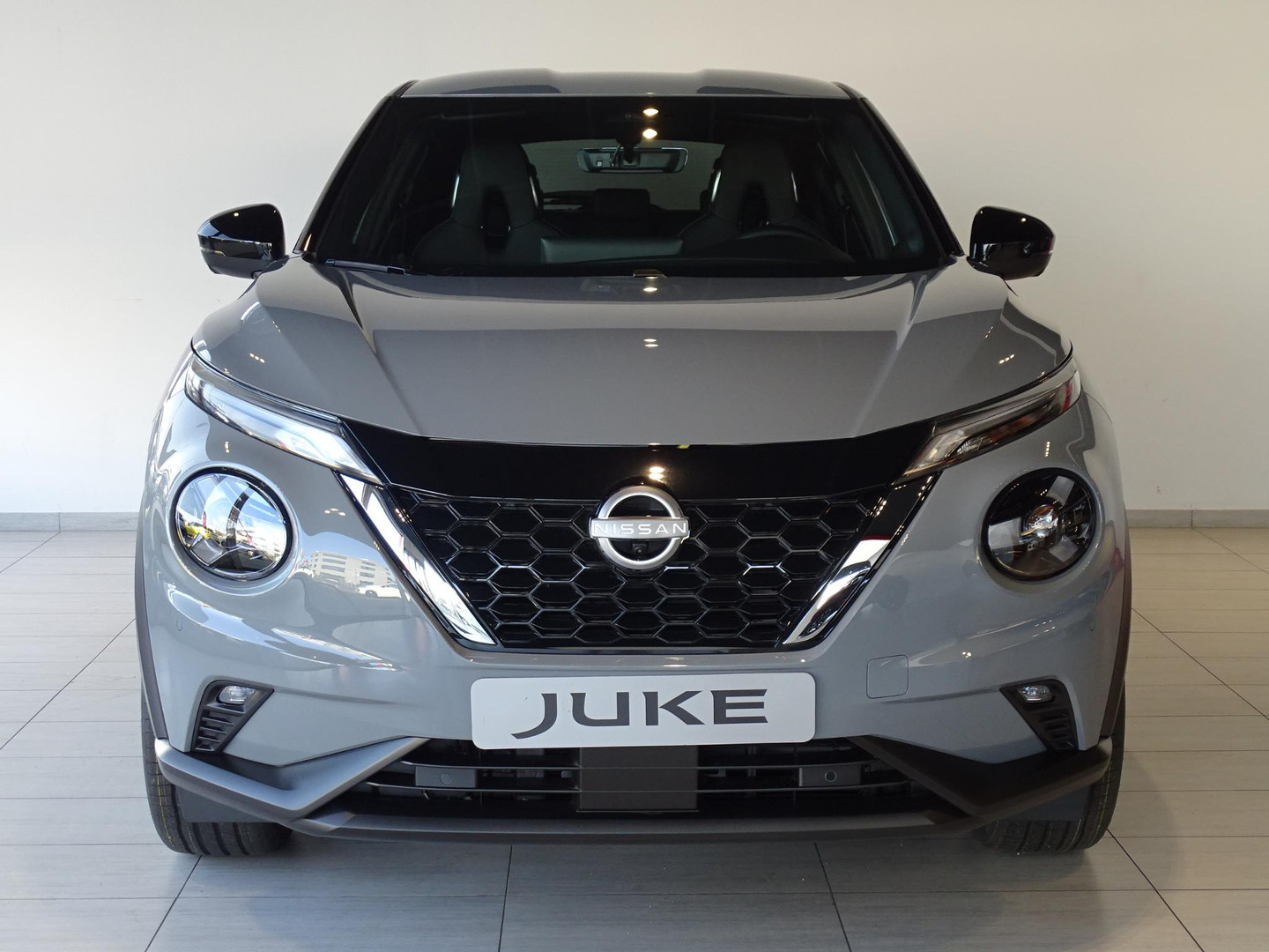 Nissan Nissan