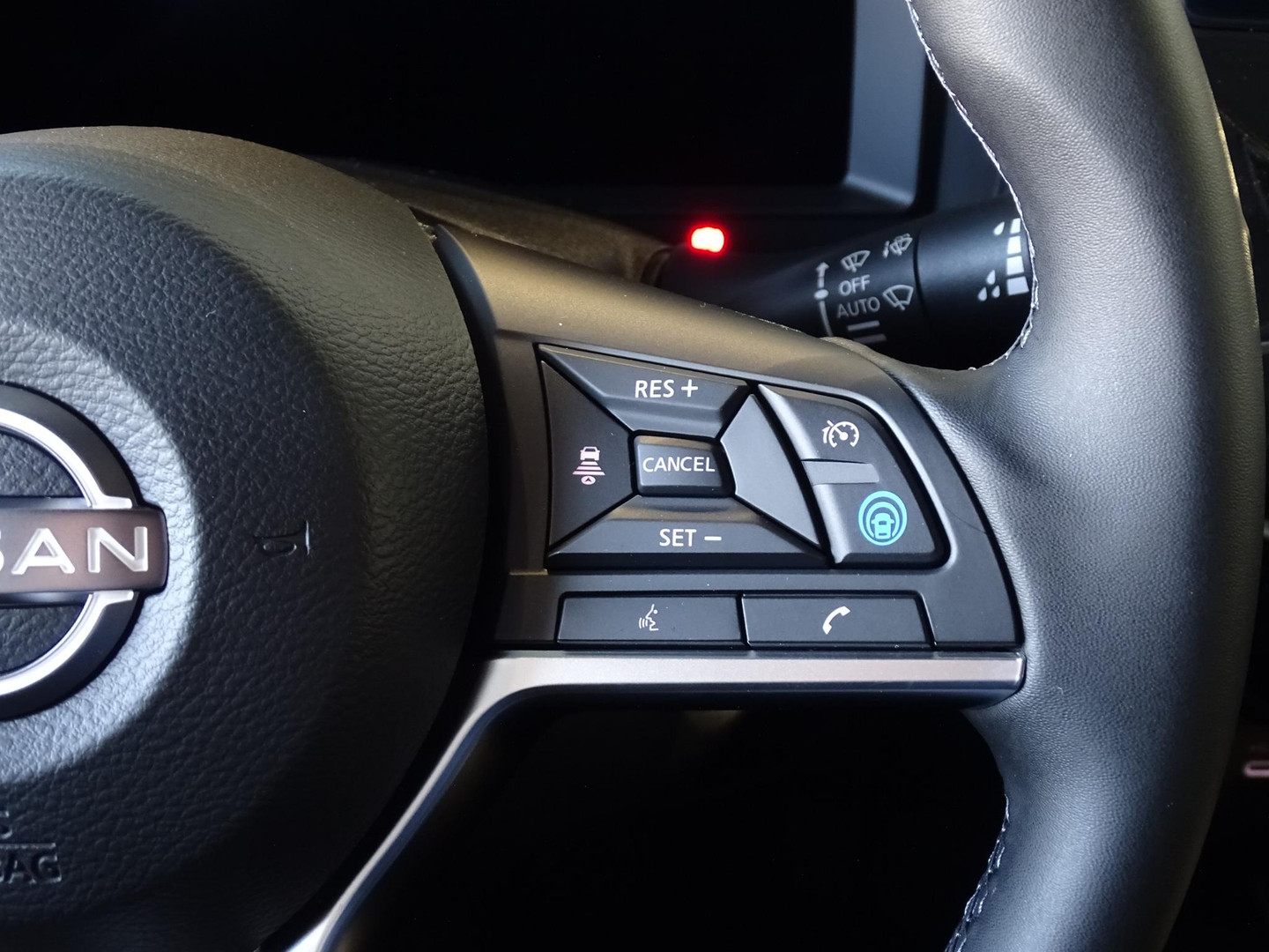 Nissan Nissan
