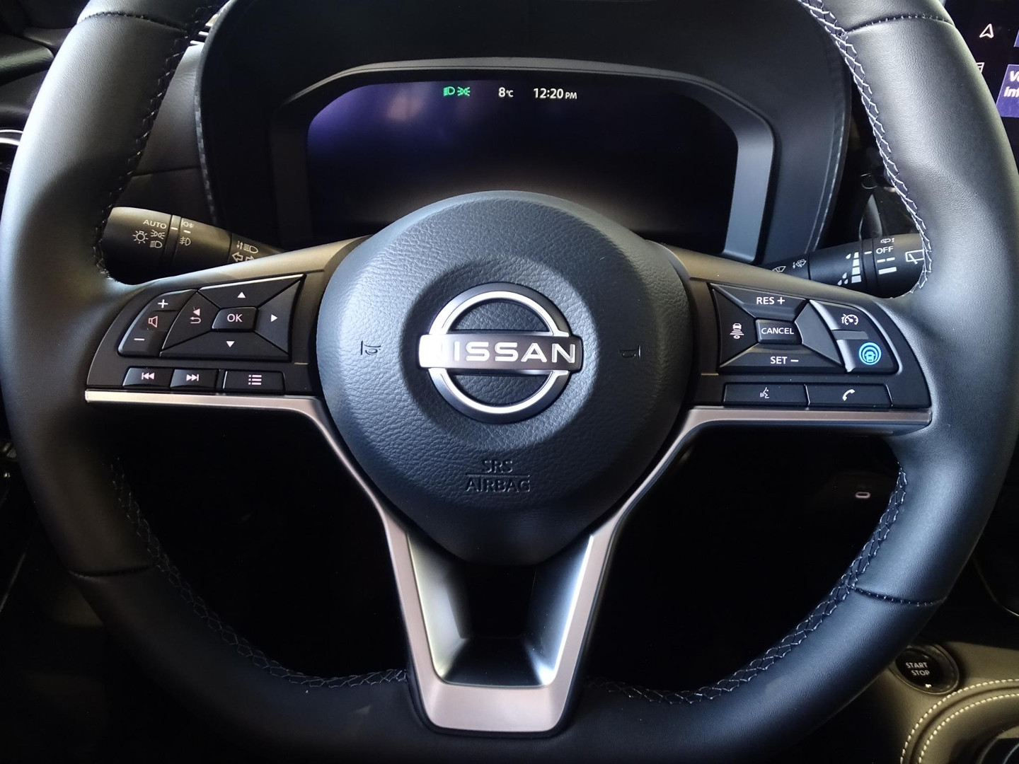 Nissan Nissan