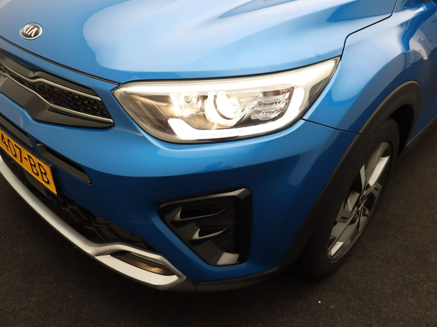 Kia