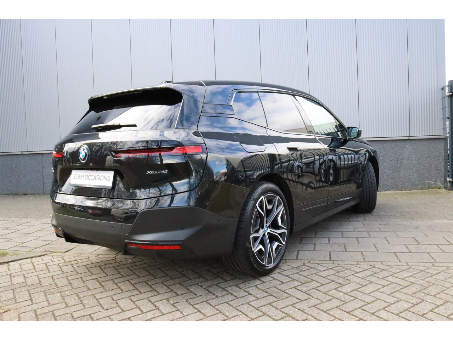 BMW
