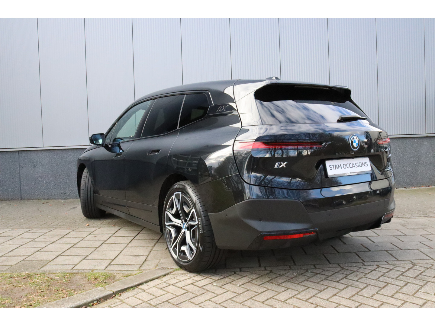 BMW