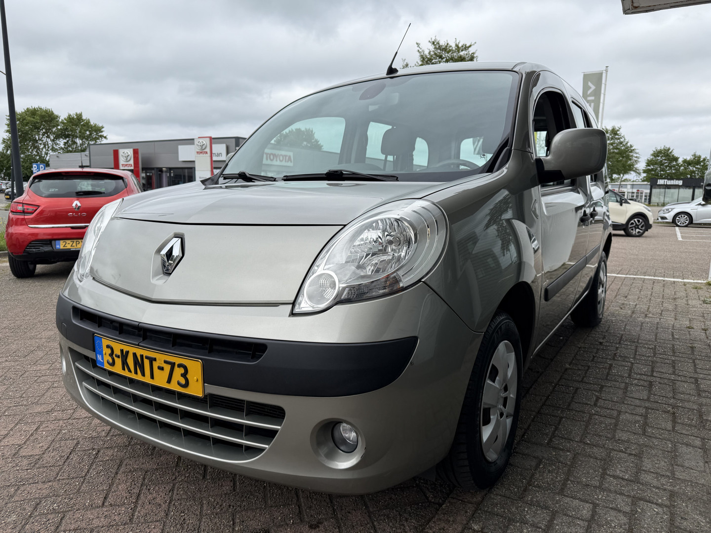 Renault Renault