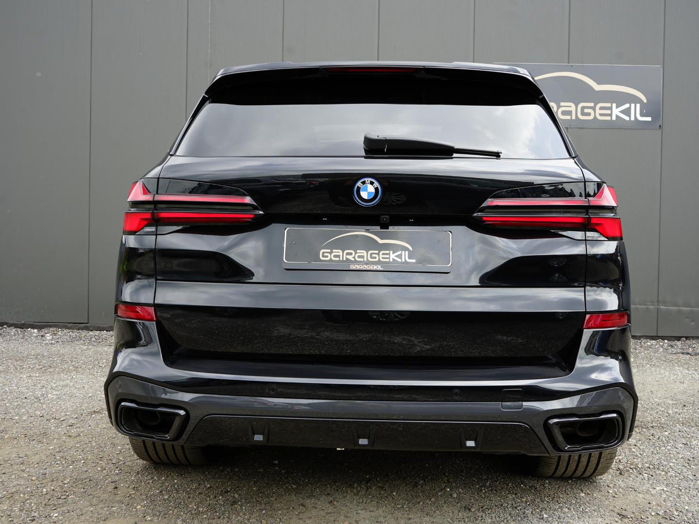 BMW