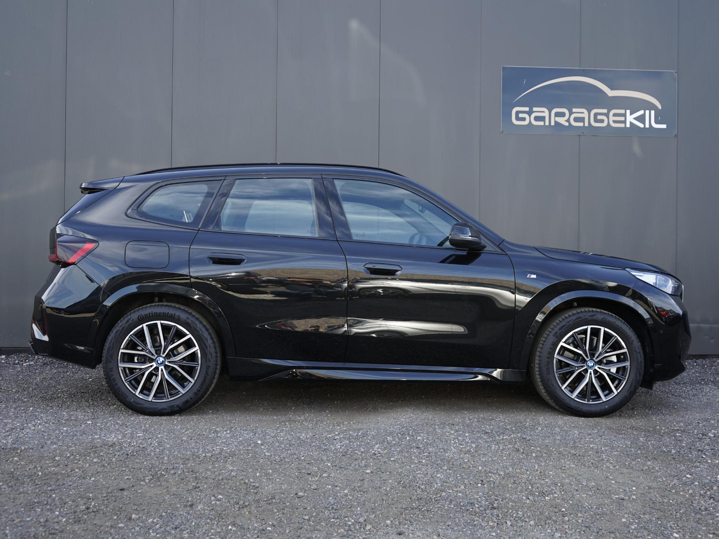 BMW