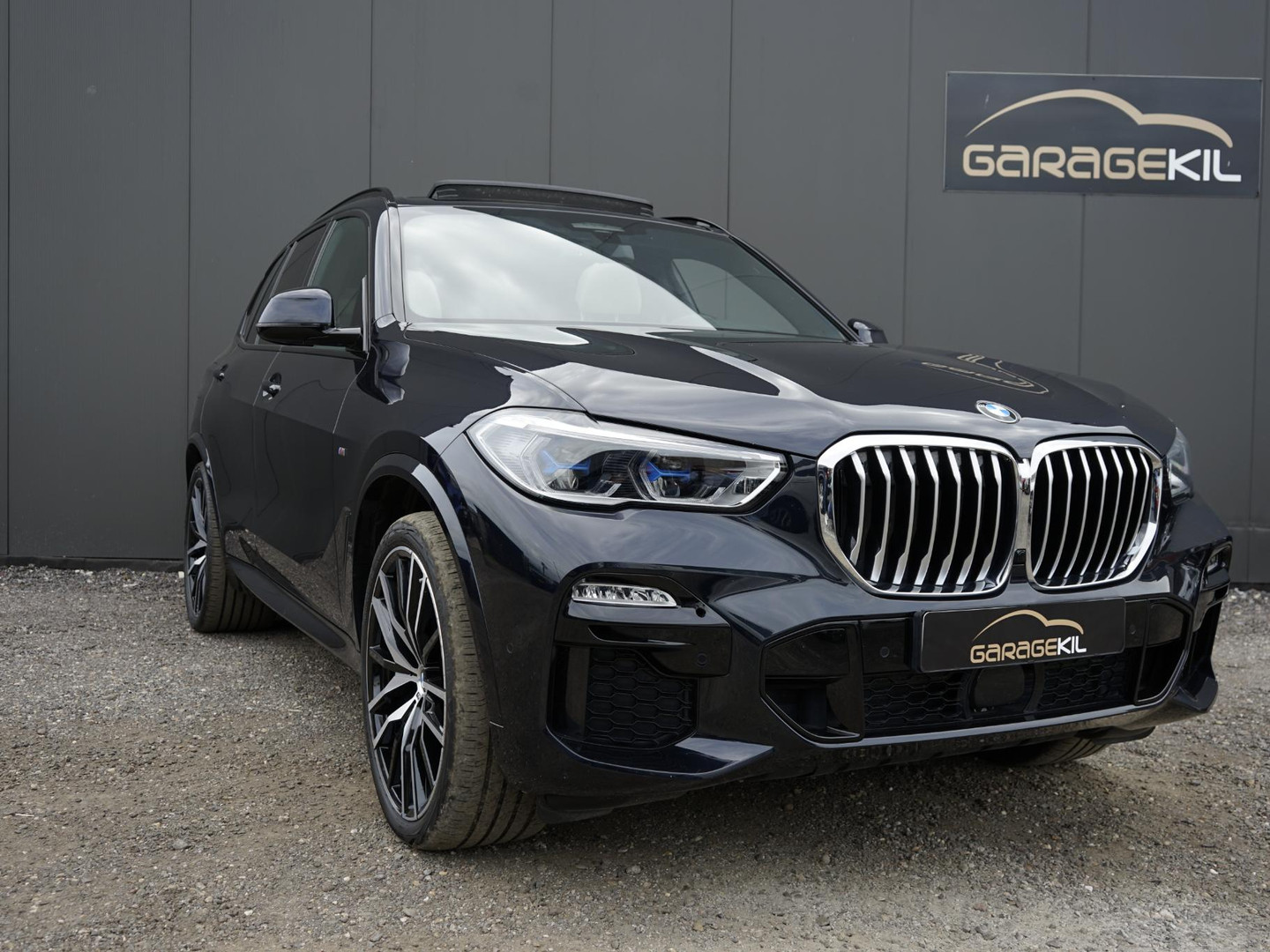 BMW