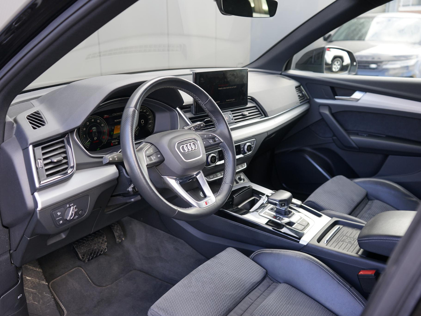 Audi