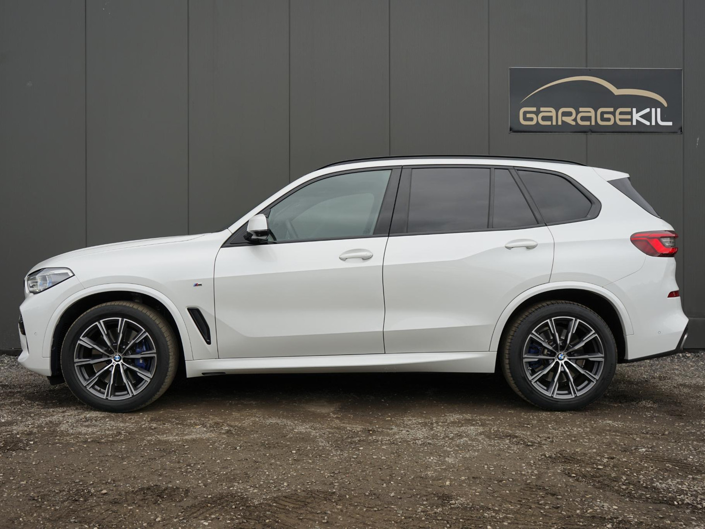 BMW