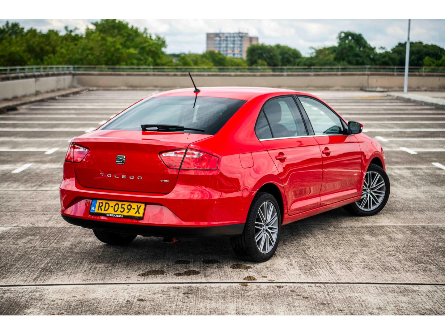 SEAT