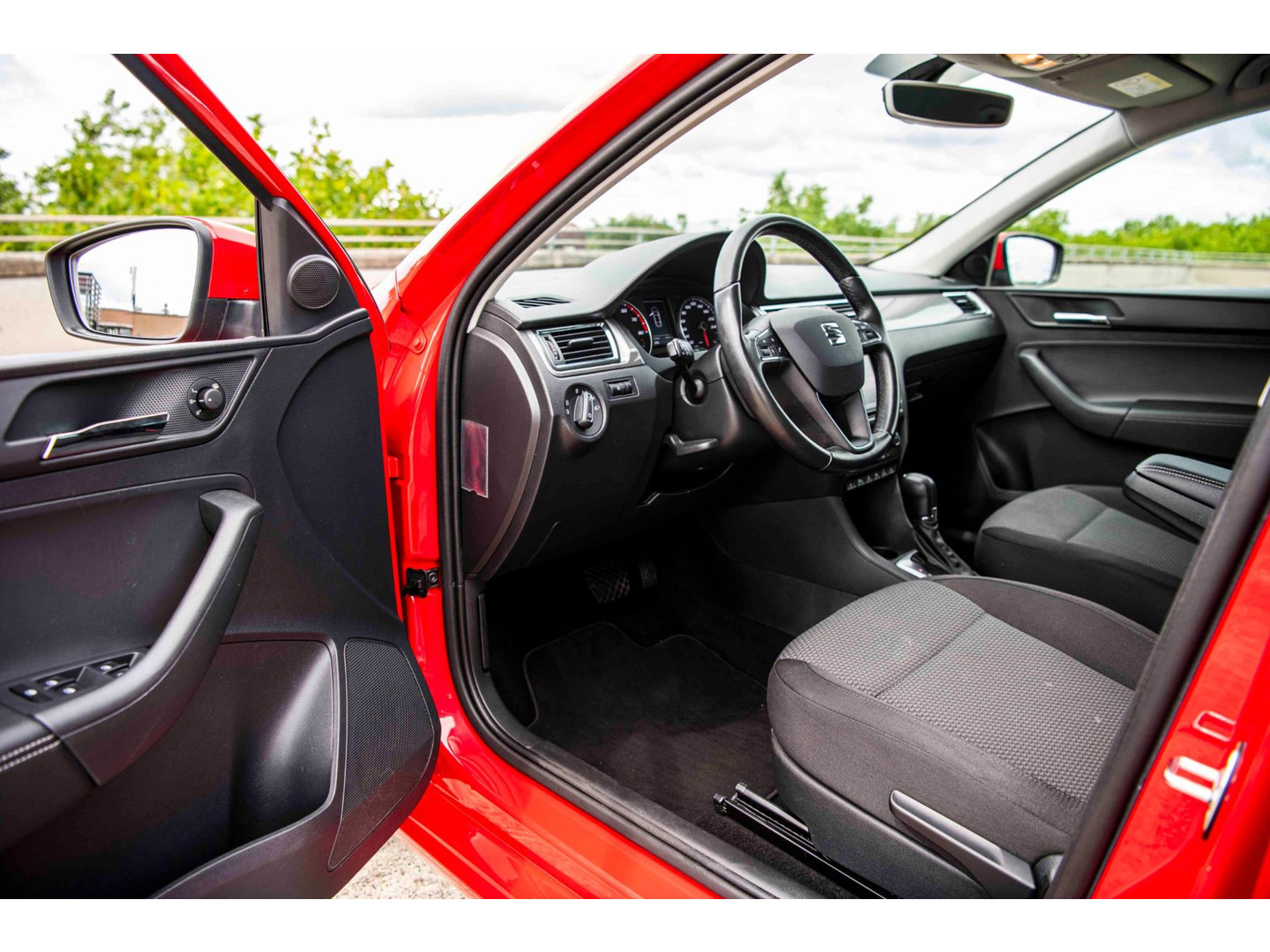 SEAT