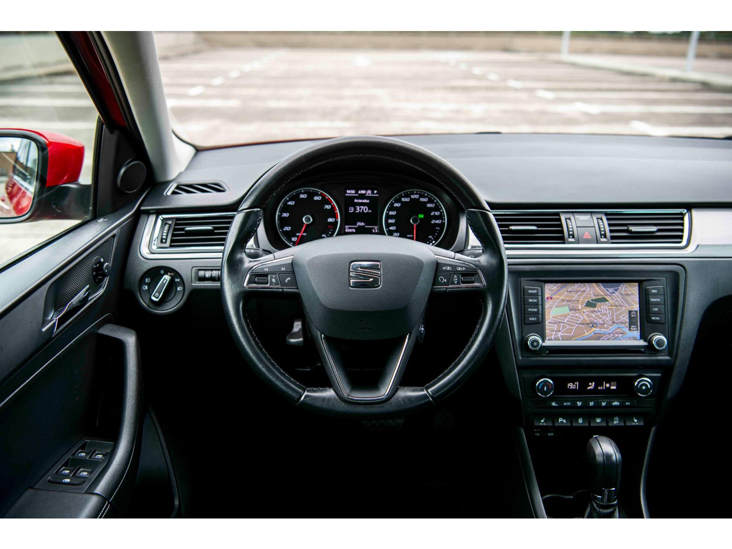 SEAT