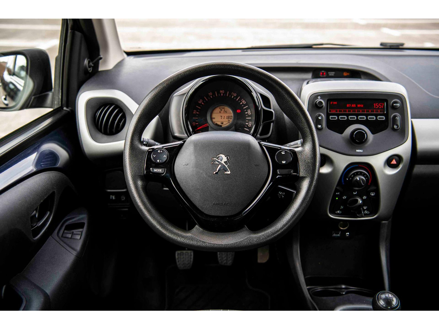 Peugeot