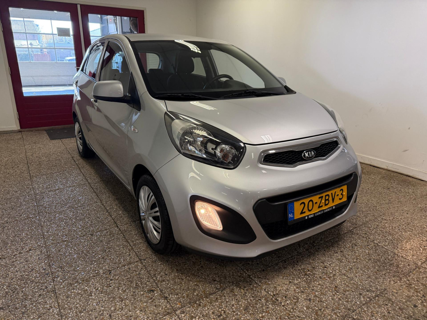 Kia