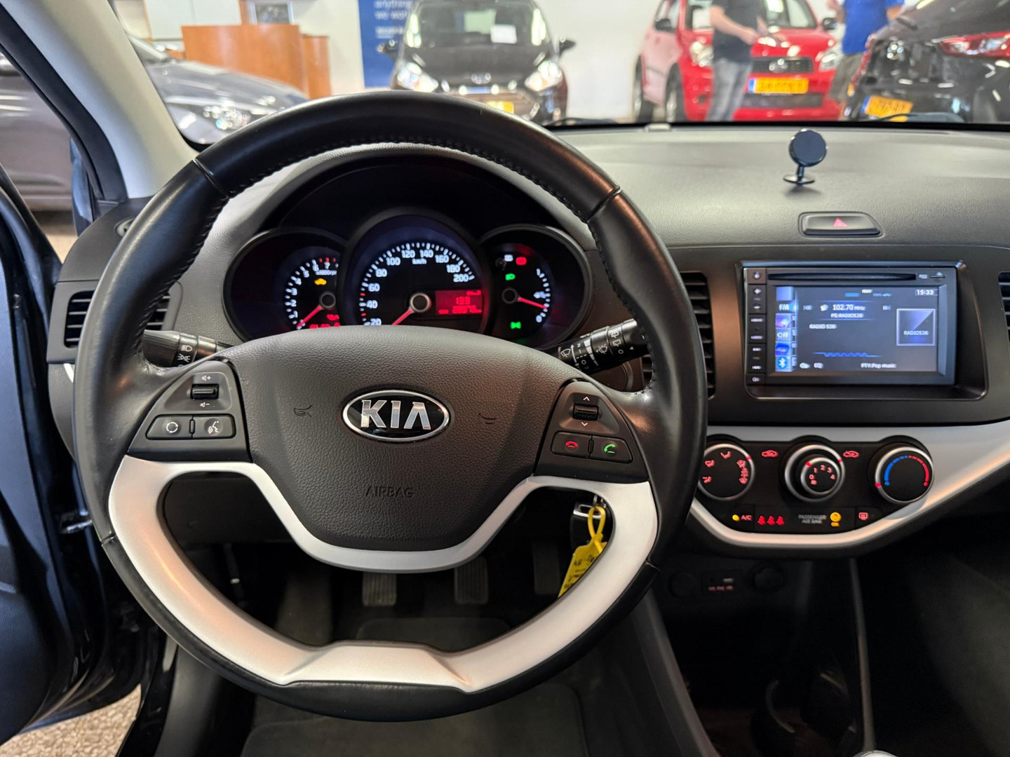 Kia