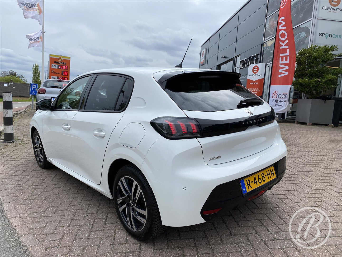 Peugeot Peugeot