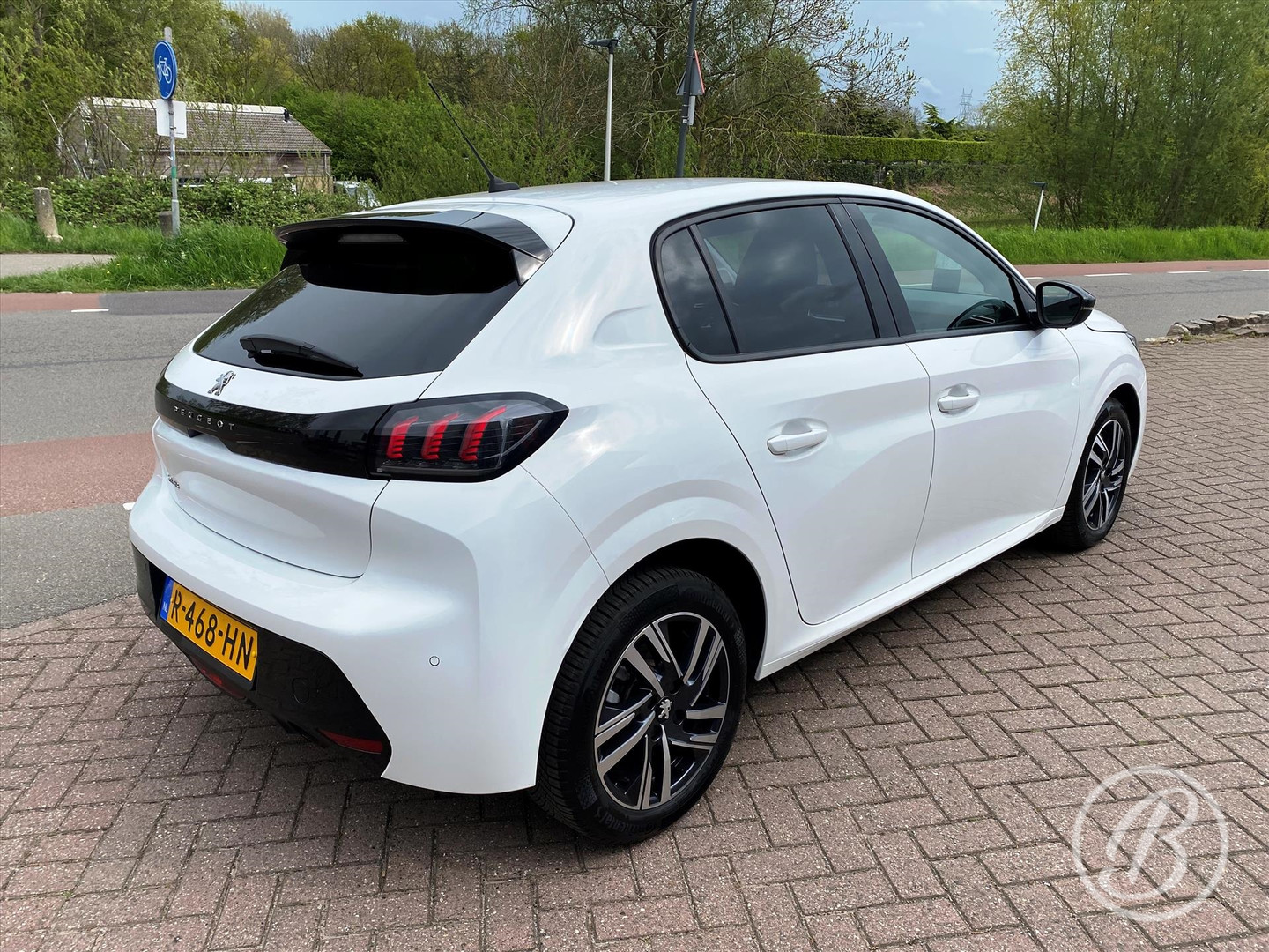 Peugeot Peugeot