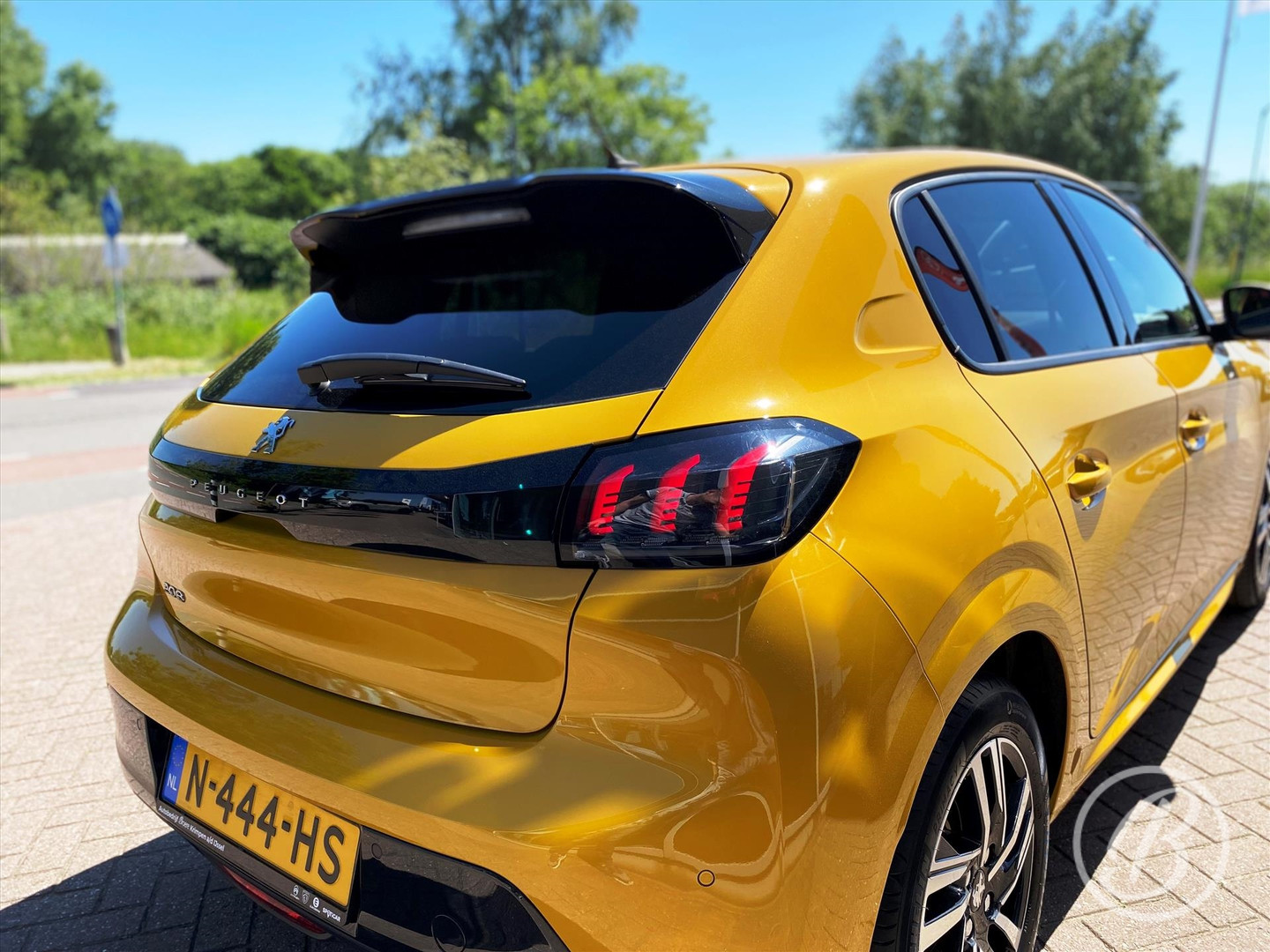 Peugeot Peugeot
