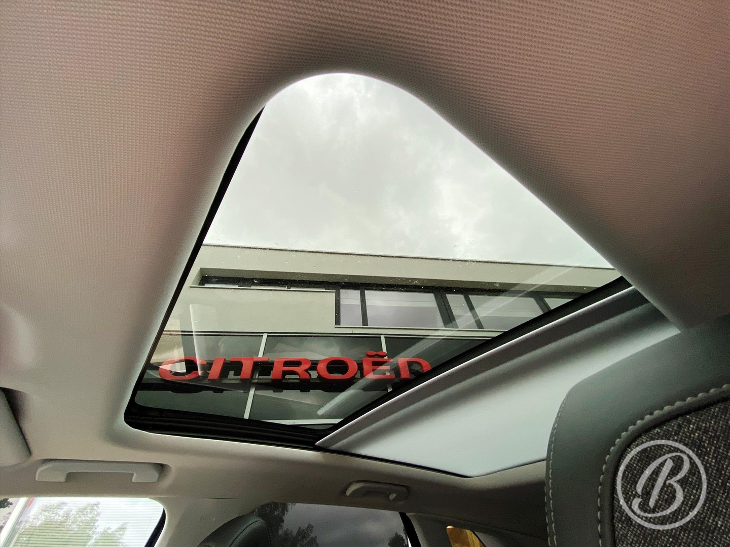 Peugeot Peugeot