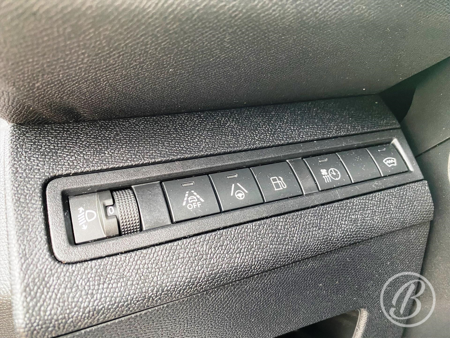 Peugeot Peugeot