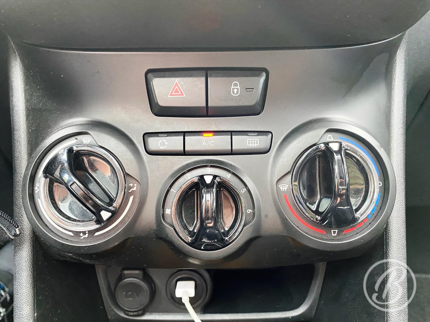 Peugeot Peugeot