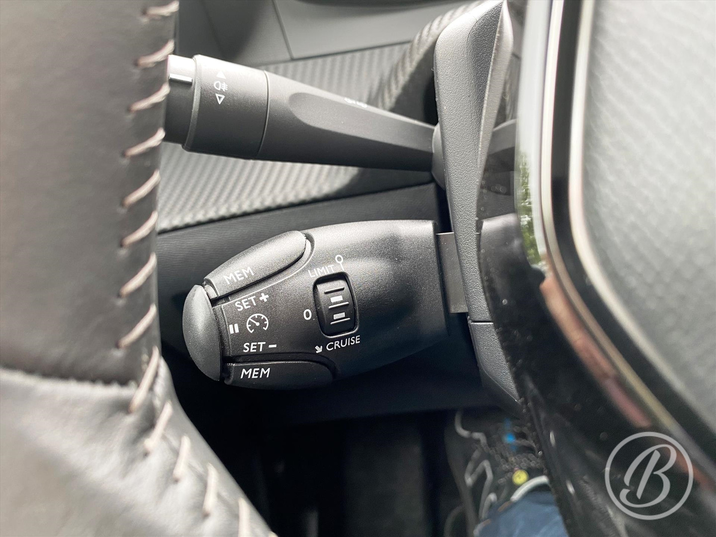 Peugeot Peugeot