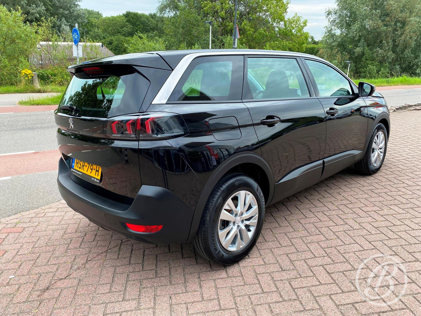 Peugeot Peugeot