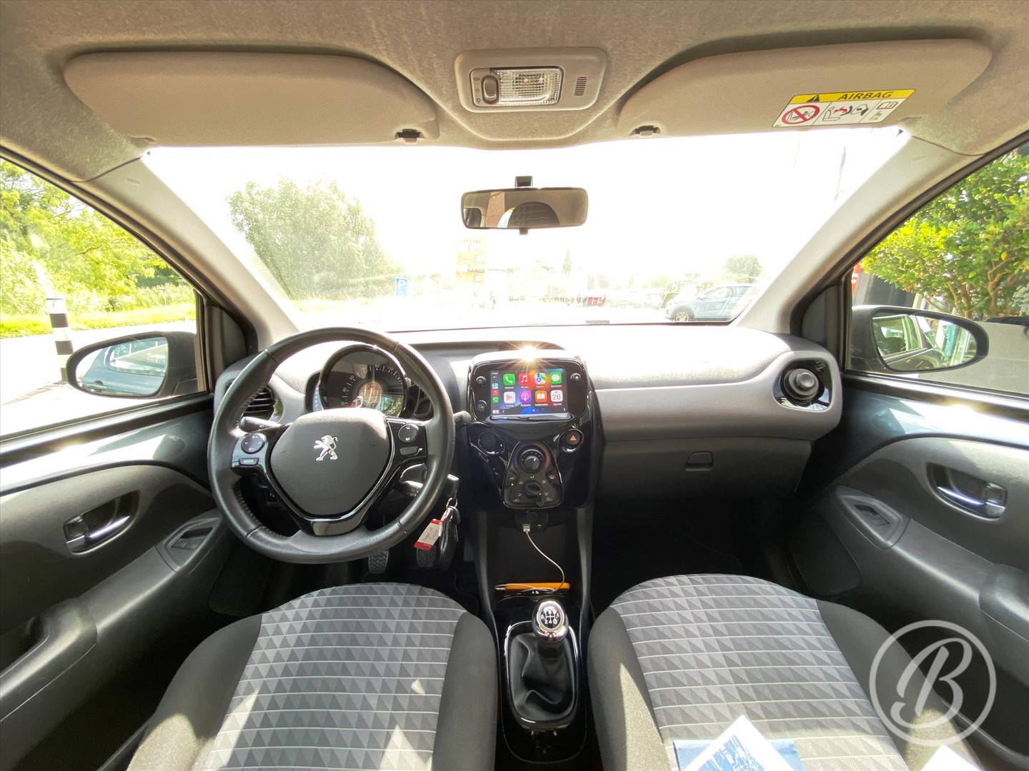 Peugeot Peugeot