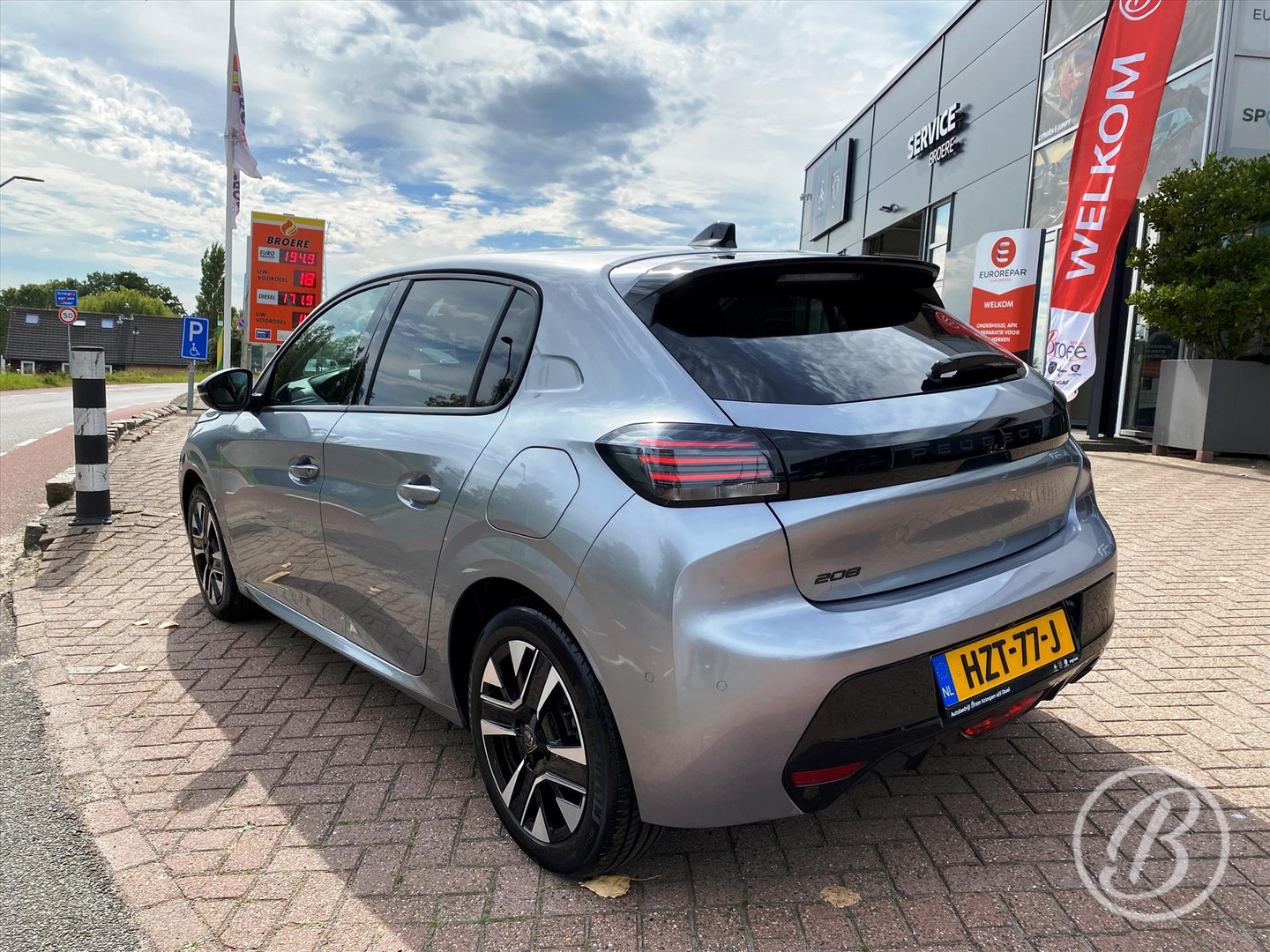 Peugeot Peugeot
