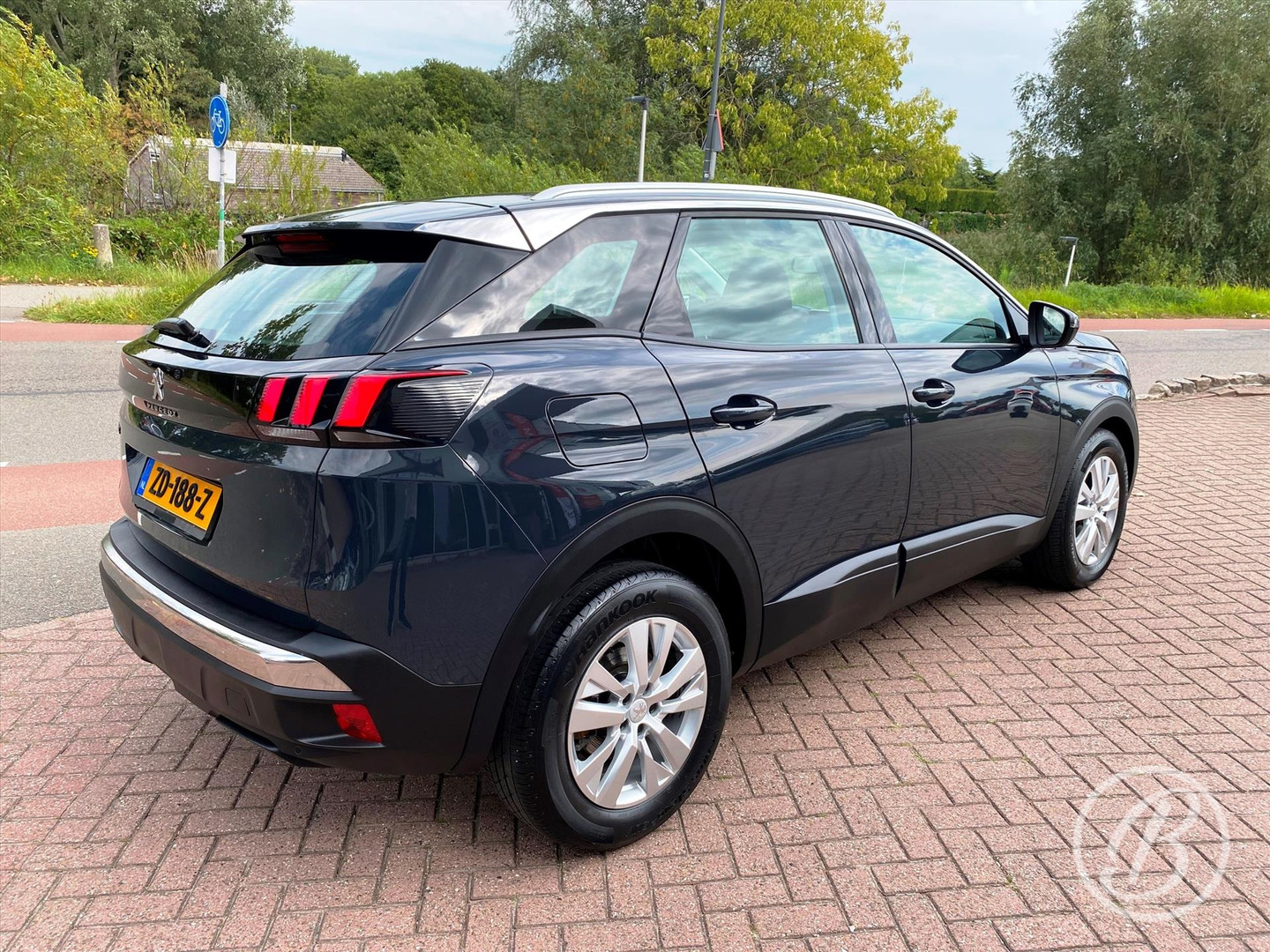Peugeot Peugeot