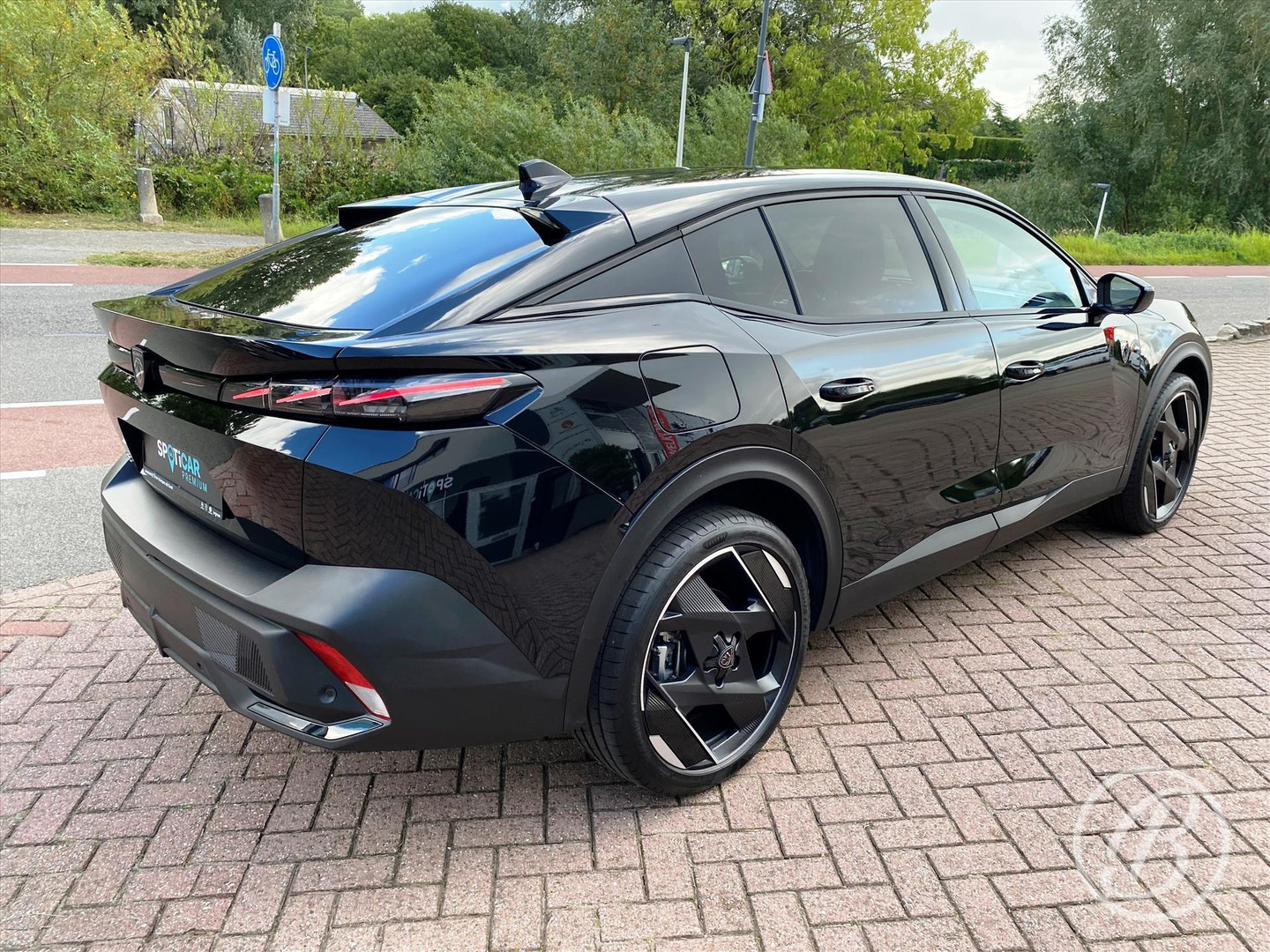 Peugeot Peugeot