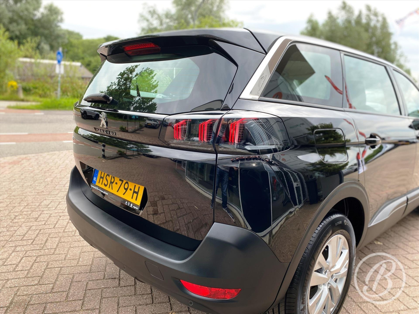 Peugeot Peugeot