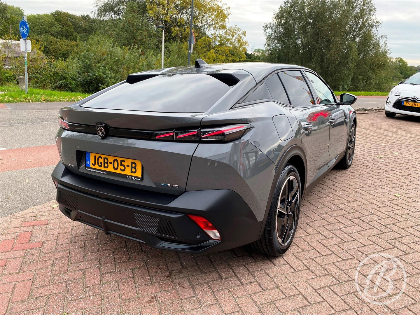 Peugeot Peugeot