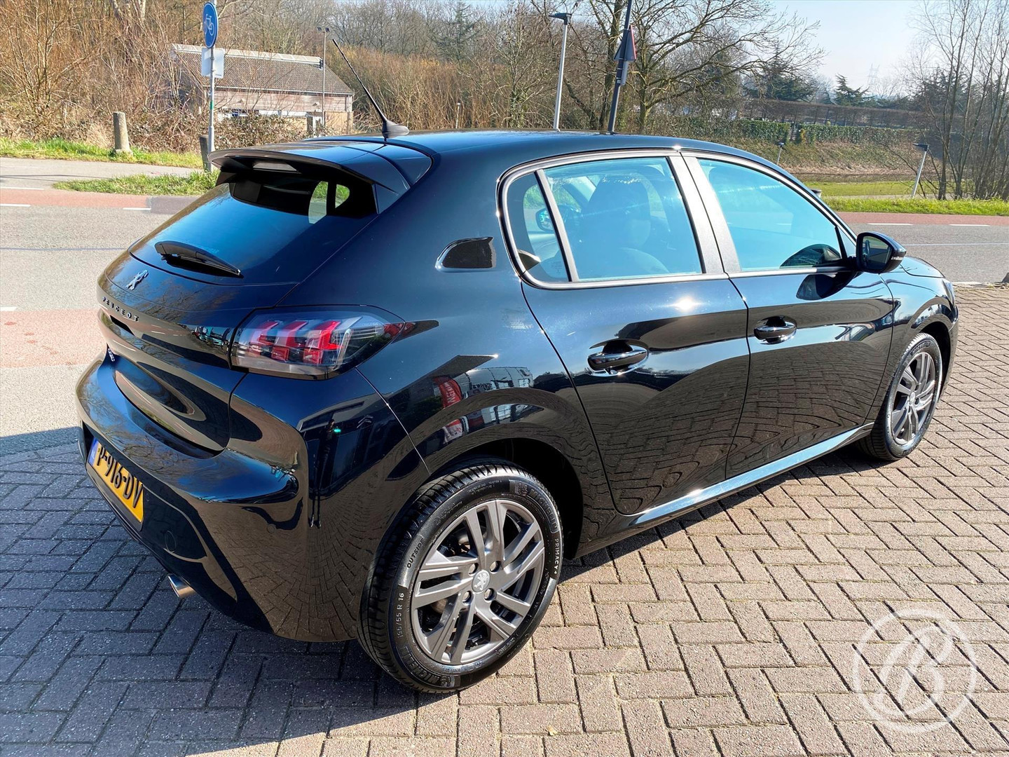 Peugeot Peugeot