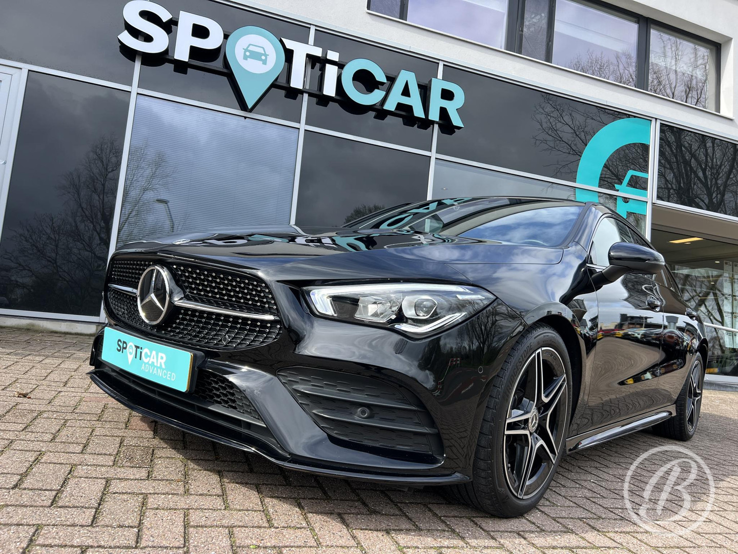 Mercedes-Benz Mercedes-Benz