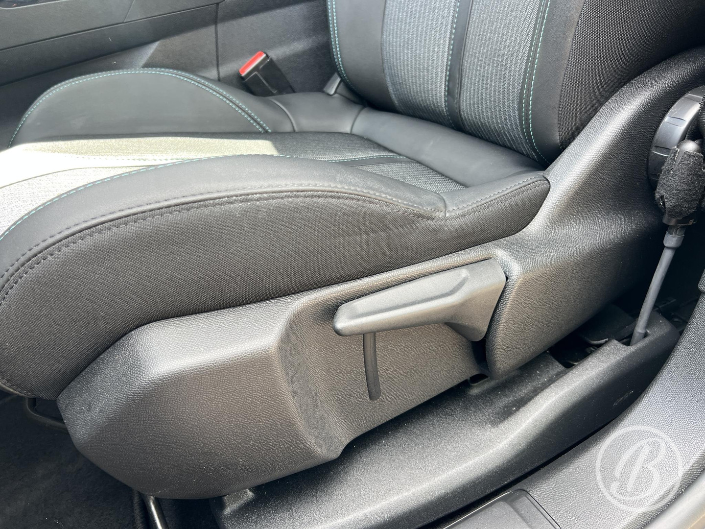 Peugeot Peugeot