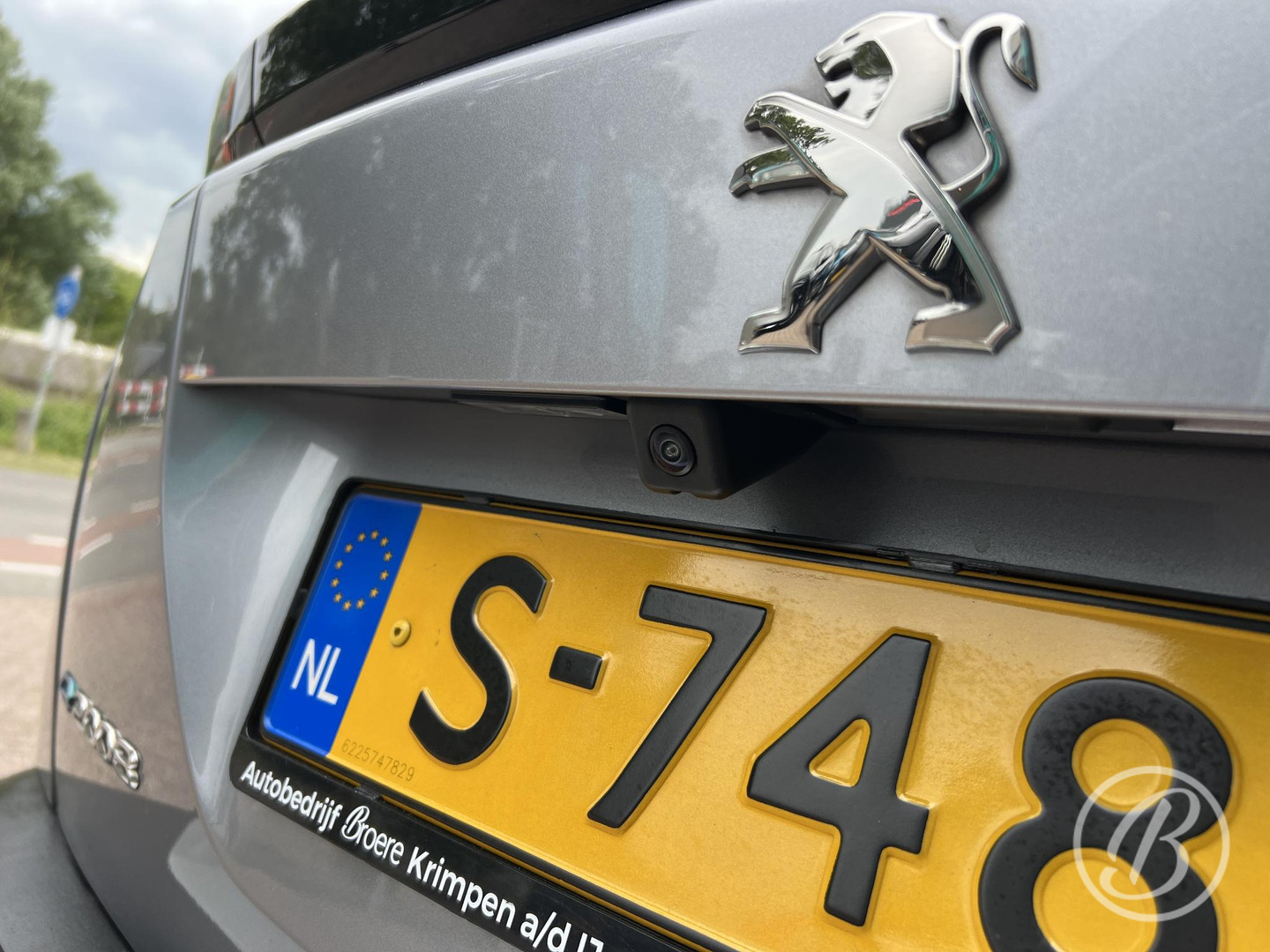Peugeot Peugeot