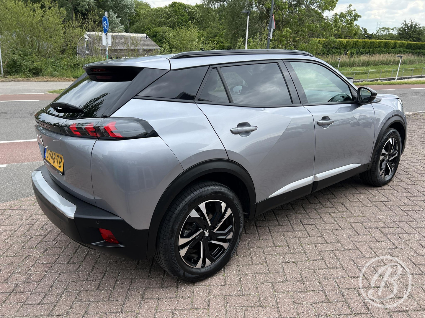 Peugeot Peugeot