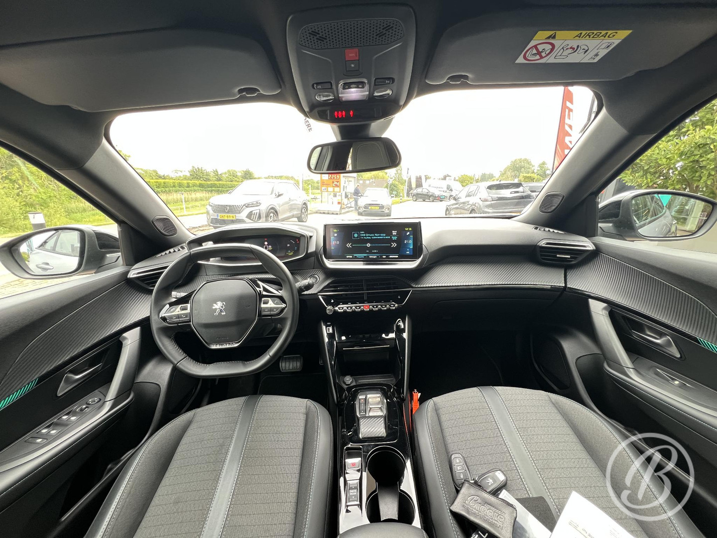 Peugeot Peugeot