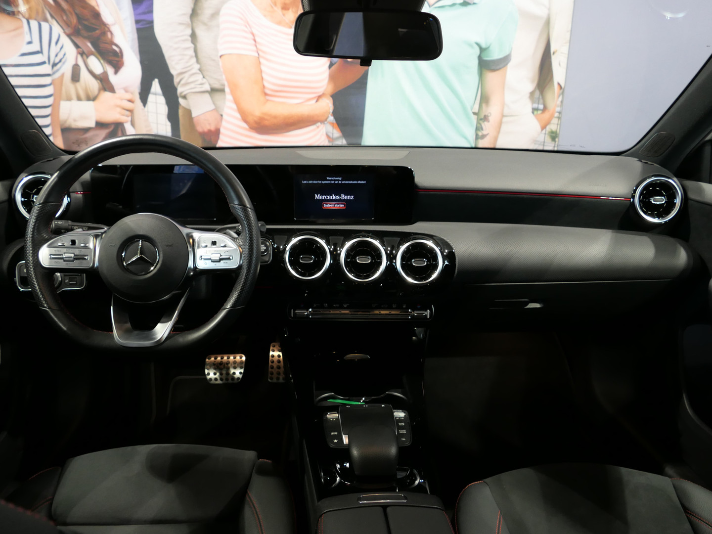 Mercedes-Benz Mercedes-Benz