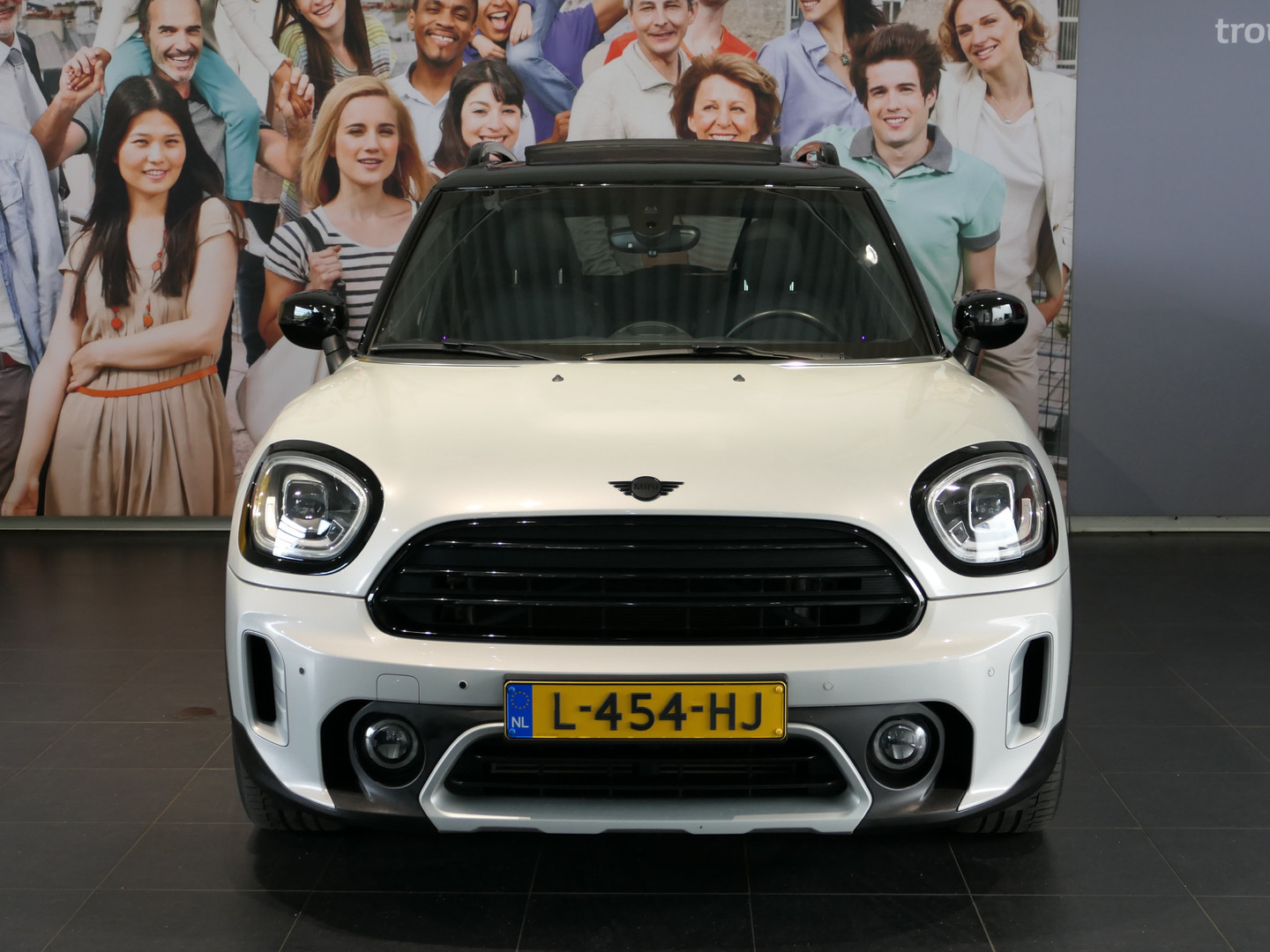 MINI MINI