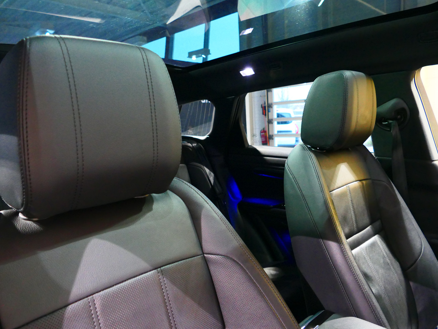 Land Rover Land Rover