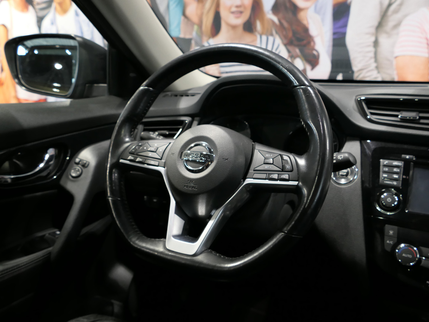 Nissan Nissan