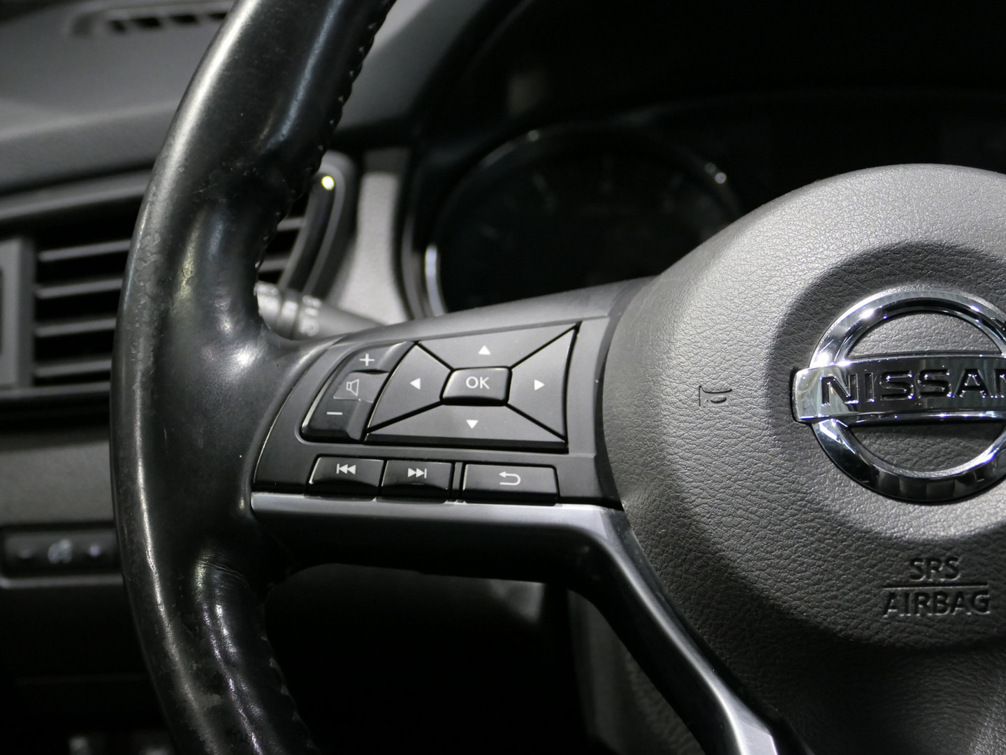Nissan Nissan