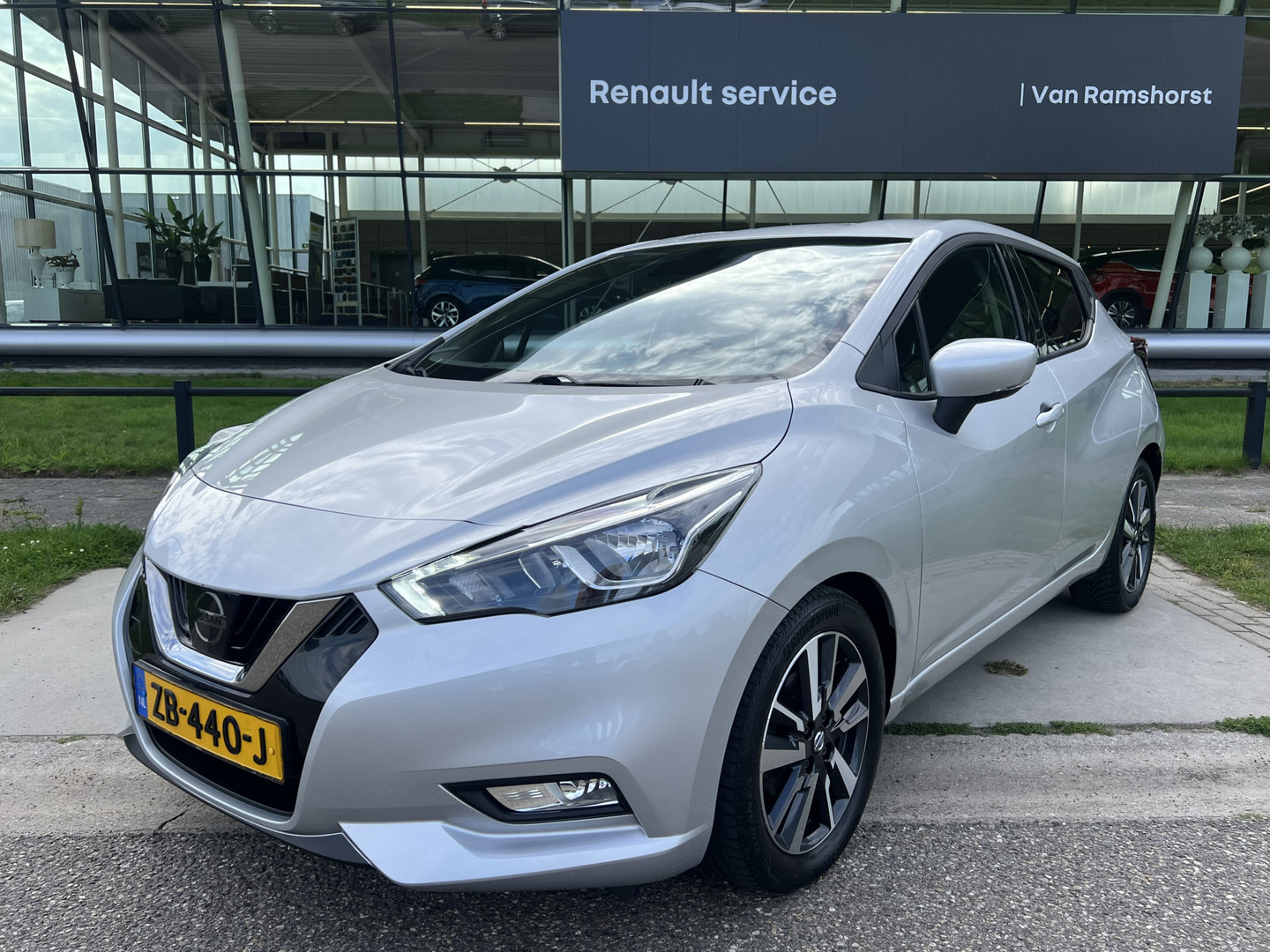 Nissan