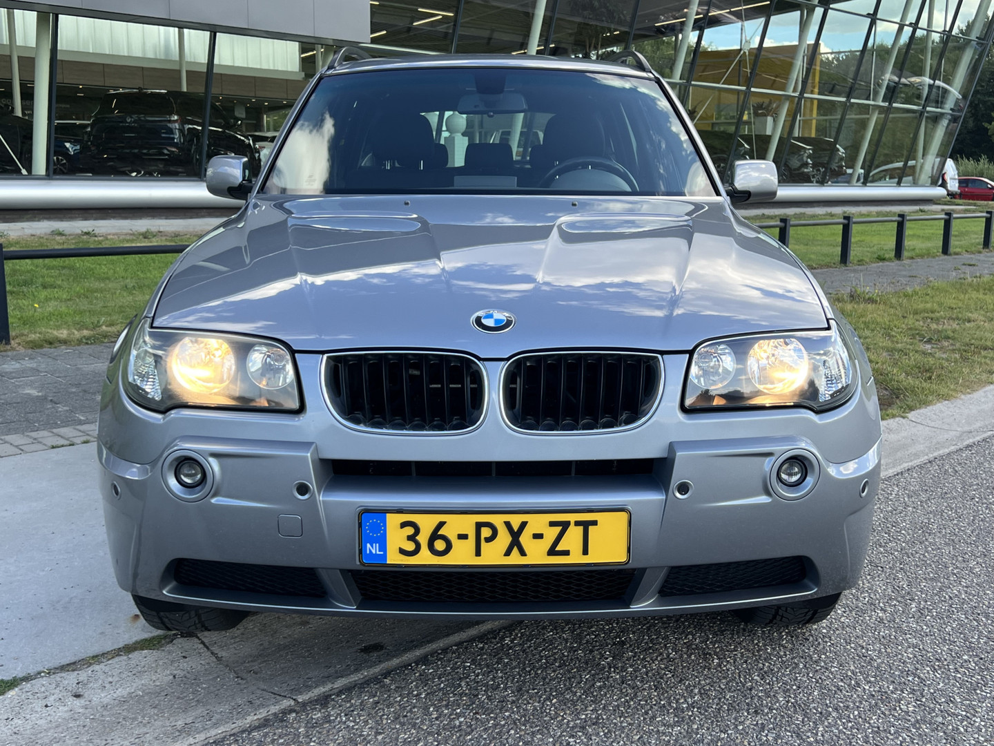 BMW