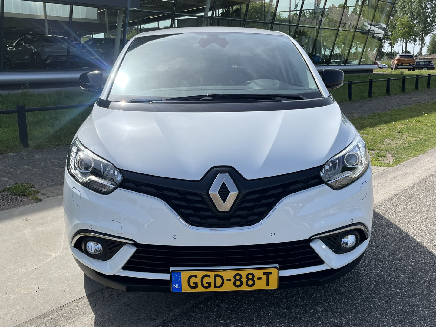Renault