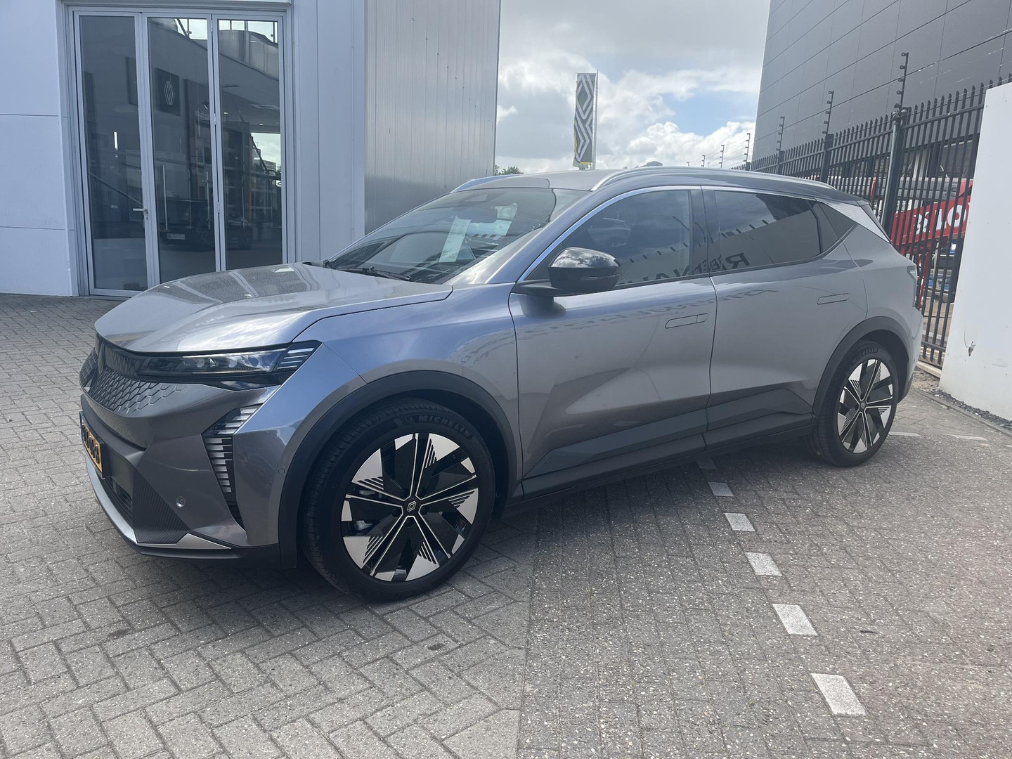 Renault Renault